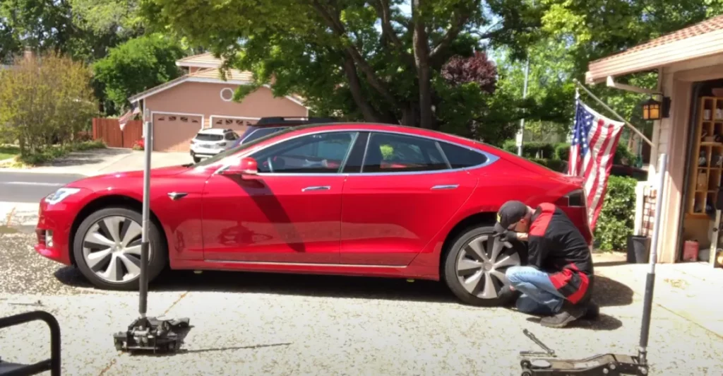 Tesla Model S Tire Rotation